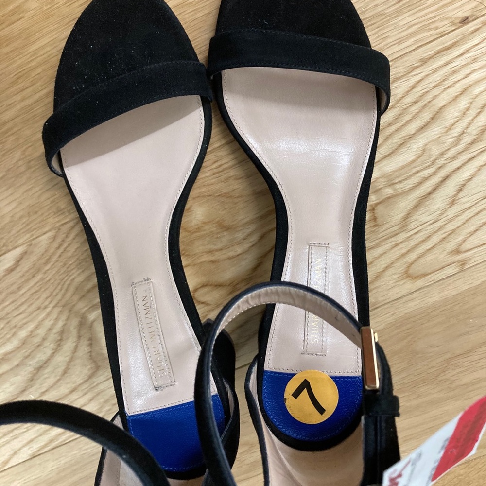 Brand new Stuart Weitzman sandals size 7